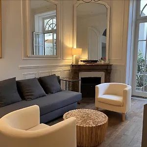 Couette-café Chardini, Paris