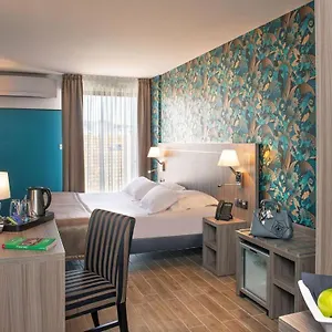 Unique & Hotel Saint-Raphael (Var)